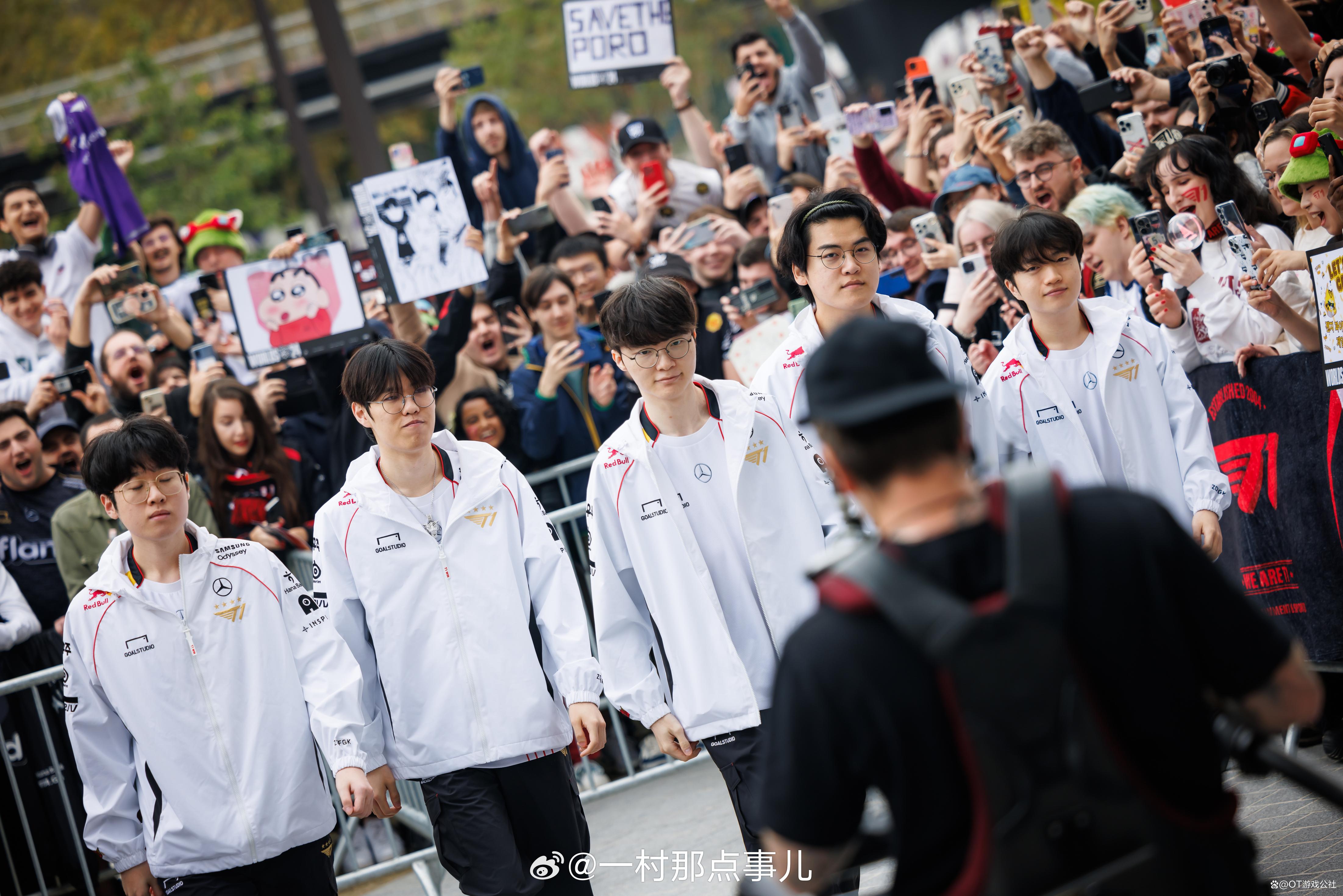 Faker迎来五赛季出色发挥，热火观众热烈欢呼！