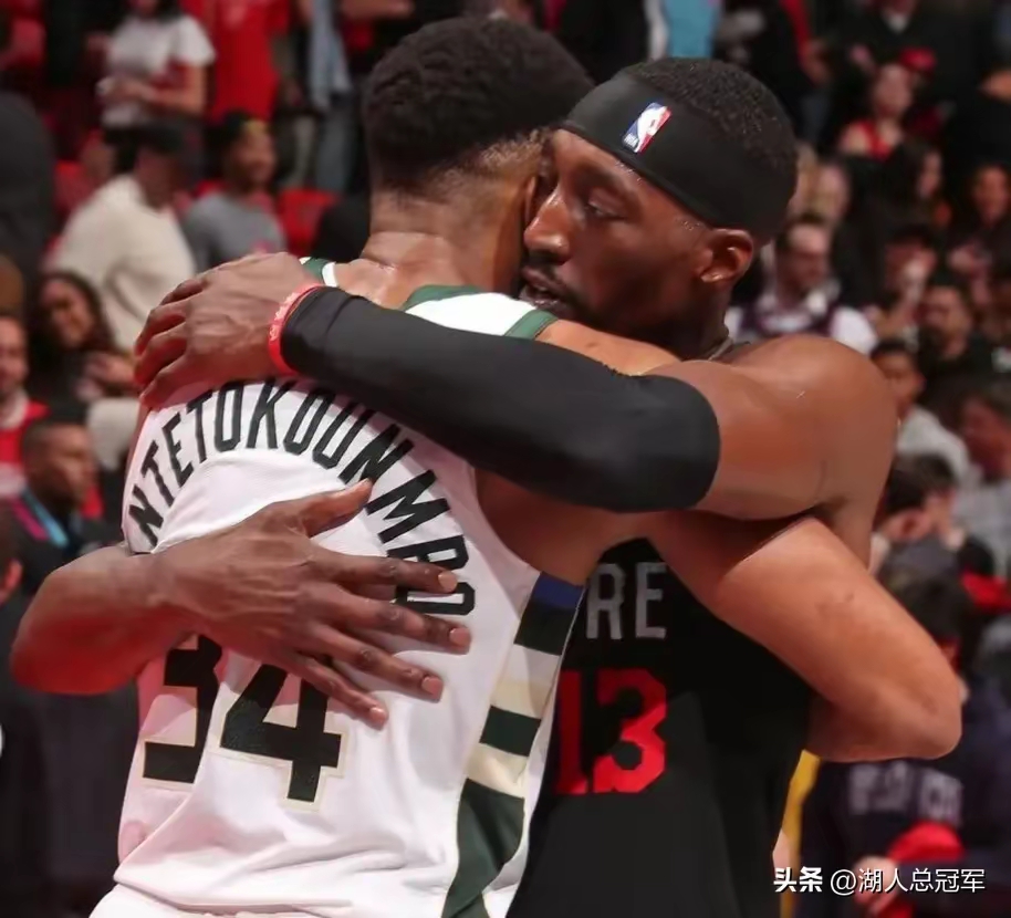 九游iOS游戏平台关于字母哥与60激战曼联分钟，比赛规则变更胜负难料！，阿扎伦卡焦点对战赛场气氛高涨的信息